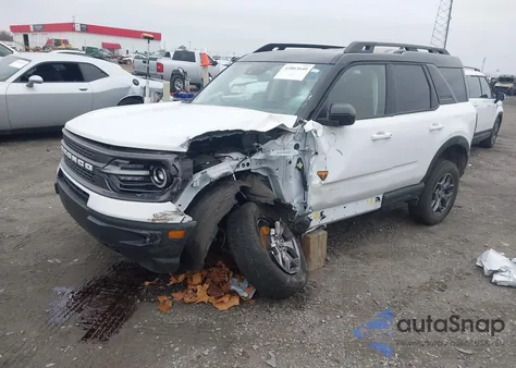 2024 Ford Bronco Sport Badlands z USA, uszkodzony, nr VIN 3FMCR9D99RRF68580